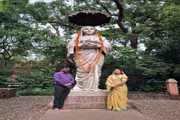 मंत्री लक्ष्मी राजवाड़े का MP दौरा (फोटो सोर्स-DPR)