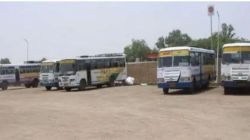 हर दिन चलती 30 बसें, लेकिन रोडवेज के पास नहीं अपना बस स्टैंड - image
