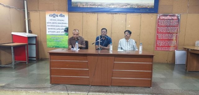 निगम सभागार में डॉग बाइट अवेयरनेस एवं नियंत्रण विषय पर कार्यशाला हुई