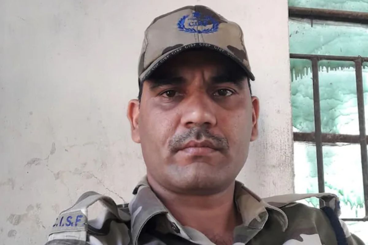 राजस्थान का जवान मध्यप्रदेश में शहीद, पैर फिसलने से 60 फीट गहरी खाई में गिरे, आज
गांव पहुंचेगा शव