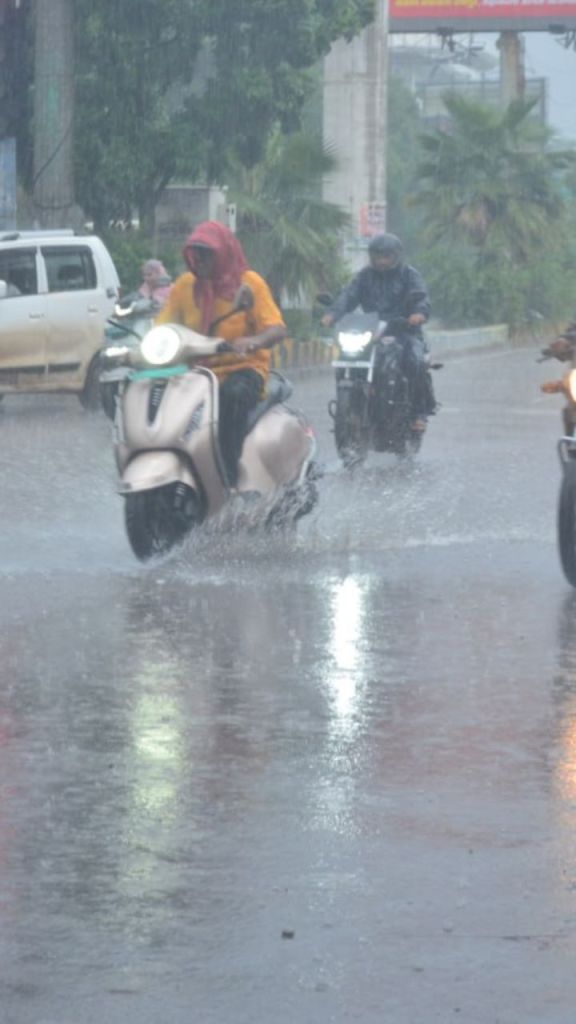 Rain Alert: अगले 7 दिनों तक जमकर बरसेंगे बादल, इन जिलों में मौसम विभाग की चेतावनी!
