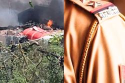 अहमदाबाद विमान हादसा: उदयपुर में मृतक आश्रितों के घर पहुंचे ठग, 10 करोड़ दिलाने
का झांसा, साइन करने का बनाया दबाव - image