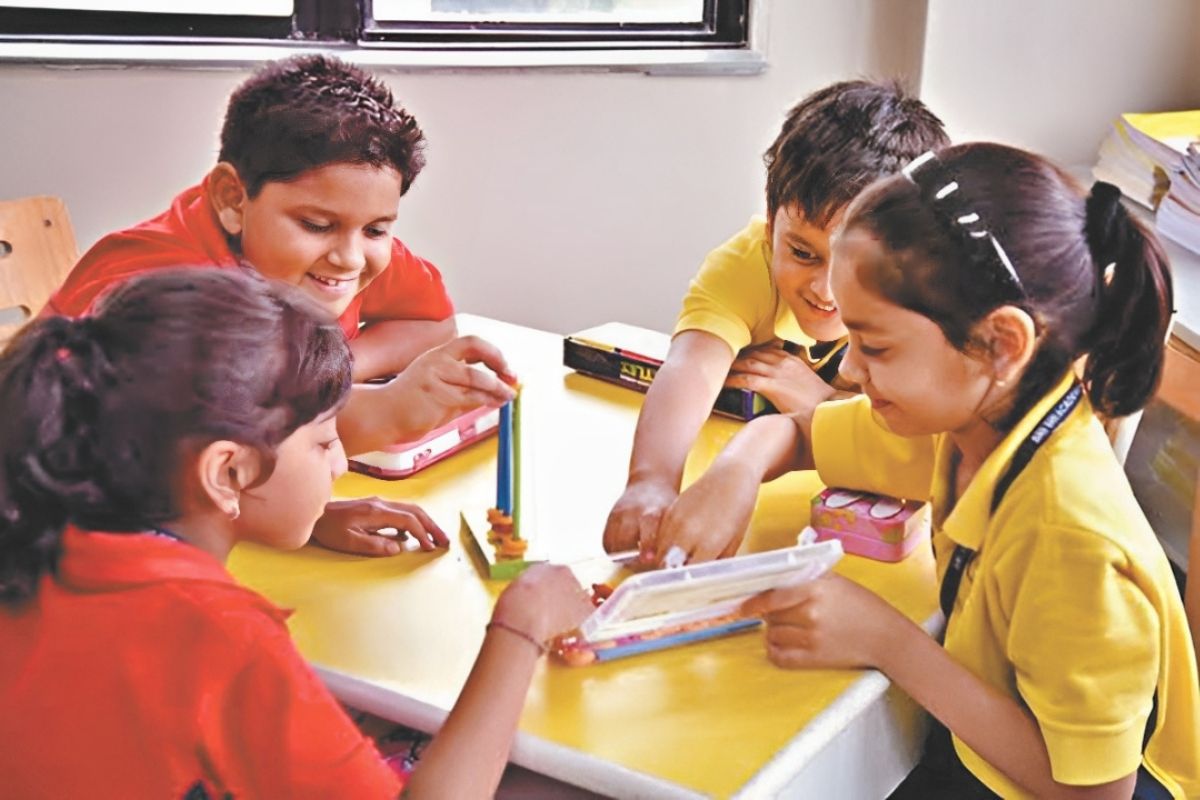 राजस्थान के स्कूलों में सामाजिक-भावनात्मक शिक्षा अनिवार्य, बच्चों में
आत्म-जागरूकता और सहानुभूति विकसित करेगी नई पहल