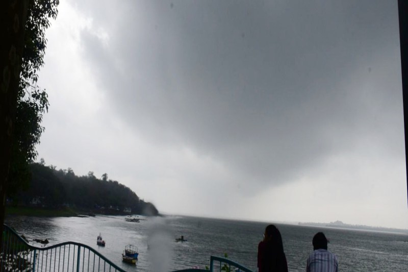 भारी तबाही के बाद प्रशासन अलर्ट पर फोटो सोर्स : Patrika