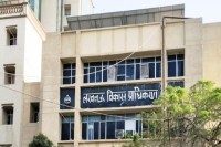 276 बहुमंजिला इमारतों का होगा ऑडिट, 150 को 2025 में कराना होगा सुरक्षा परीक्षण फोटो सोर्स : Patrika