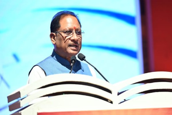 पुण्यश्लोक लोकमाता महारानी अहिल्याबाई होलकर की जीवनी पर आधारित नाट्य मंचन समारोह में शामिल हुए CM साय, देखें तस्वीरें