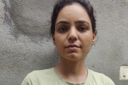 हादसे में पिता-भाई की मौत… मां अस्पताल में, बेटी के लिए सोशल मीडिया पर की अपील,
मिली लाखों की मदद - image