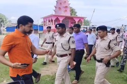 सावन में असमाजिक तत्वों ने तोड़ी मंदिरों में मूर्तियां: लोगों में जबरदस्त
आक्रोश, छावनी में तब्दील हुआ पूरा इलाका - image