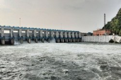 Bisalpur Dam: बीसलपुर बांध से प्रति सेकेंड छोड़ा 84,140 क्यूसेक पानी, 1 लाख लोग
पहुंचे देखने, बना तीसरा रेकॉर्ड - image