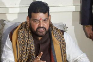 what brijbhushan singh say on high court question asking for details of arms license balrampur up