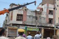 Building collapses in Sri Ganganagar