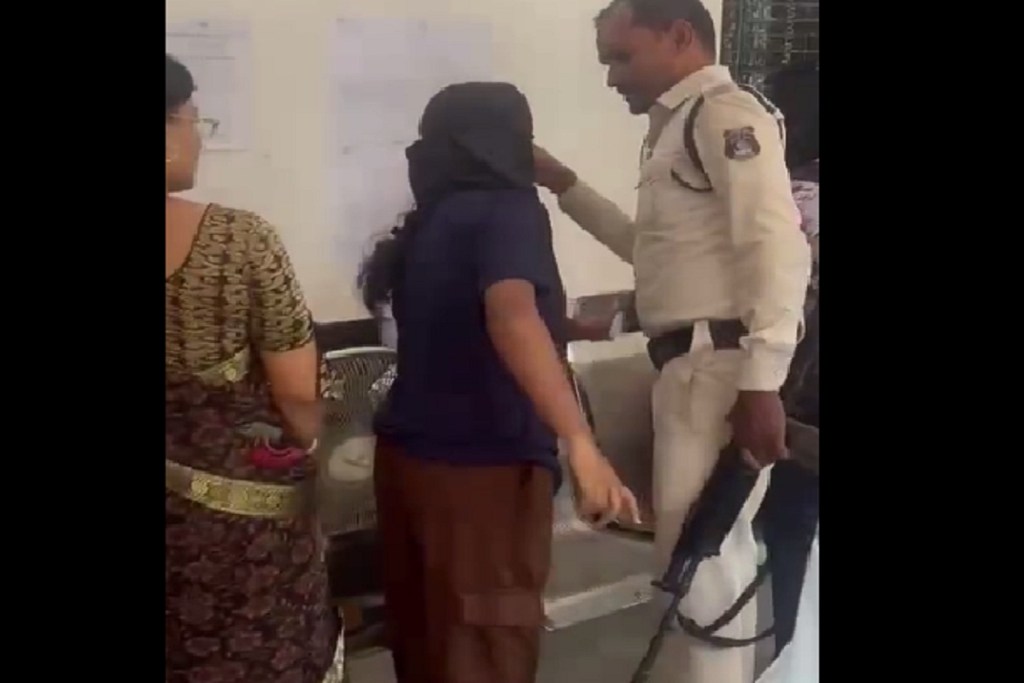 CG News, Cheating in exam