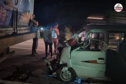 Churu Accident: खाटूश्याम जी से लौटते समय खड़े डंपर में घुसी कार, एक ही परिवार
के 3 लोगों की मौत; मची चीख पुकार - image