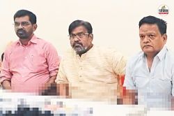 भूपेश बघेल के पुत्र कांग्रेस के किस पद पर हैं? भाजपा बोली – पुत्र मोह में पूरी
कांग्रेस को झोंक चुके हैं… गरमाई सियासत! - image