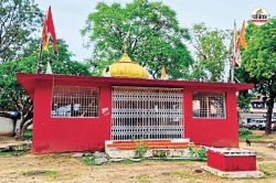 Sawan 2025 Special: आस्था और चमत्कार का केंद्र है 102 साल पुराना यह शिव मंदिर,
यहां कर सकते हैं चारों धाम के दर्शन - image