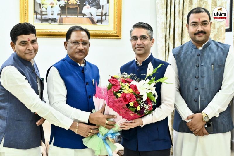 ओलंपिक स्वर्ण पदक विजेता शूटर अभिनव बिंद्रा ने CM साय से की मुलाकात (फोटो सोर्स- DPR)