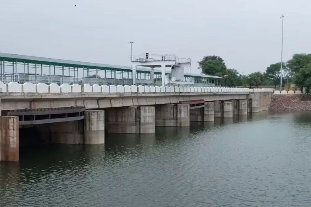Karauli: पांचना डेम का अलार्म… खोलने पड़े दो गेट, गंभीर नदी बनी खतरे की घंटी!