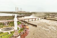 कोटा में चंबल नदी उफान पर, बैराज के गेट खुले, पत्रिका फोटो