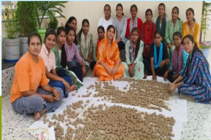 गुलेल से पहाड़ों-जंगलों की हरियाली से भरेंगे गोद, पत्रिका फोटो