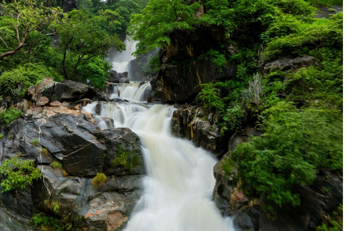 गोरमघाट बना‘मेवाड़ का कश्मीर’ पत्रिका फोटो