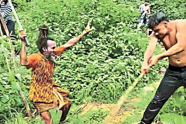 हथिनी कुंड पर साधु और युवक के बीच चली लाठियां— पत्रिका फोटो
