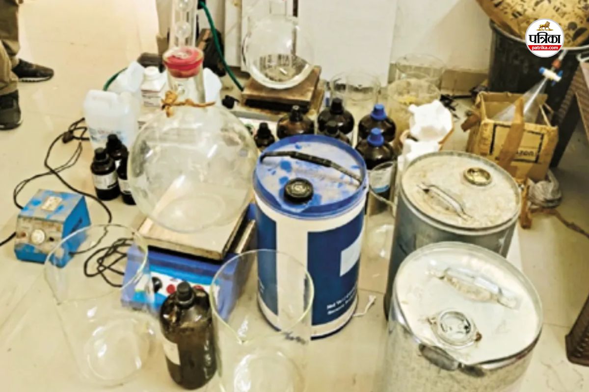 ड्रग्स बना रही सीक्रेट लेबोरेट्री पर नजर, पत्रिका फोटो