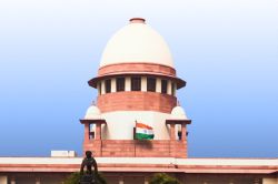 संसद अयोग्यता पर फैसला लेने के लिए स्पीकर को अनुमति देने वाले प्रावधानों पर
पुनर्विचार करे - image