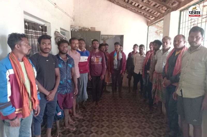 12 मछुआरों पर हुई कार्रवाई (फोटो सोर्स - पत्रिका)