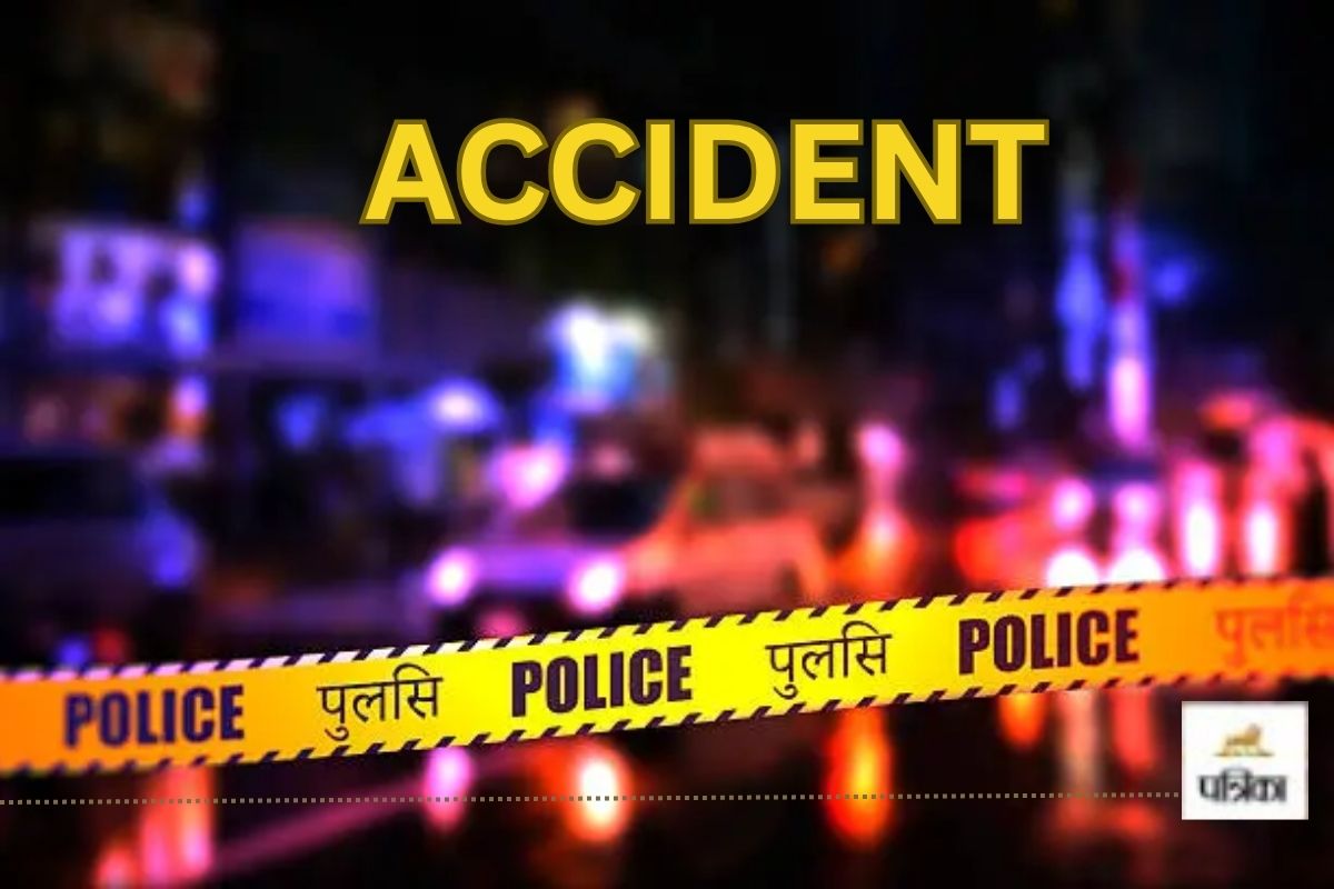 CG Accident News: तेज रफ्तार पिकअप ने बाइक को मारी टक्कर, दो की मौत, एक गंभीर