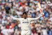 Shubman Gill 200: विदेशी धरती पर शुभमन गिल का दोहरा शतक, ऐसा करने वाले बने
भारतीय टेस्ट इतिहास के पहले कप्तान