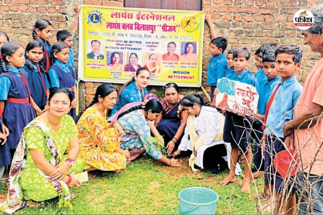 पत्रिका हरित प्रदेश अभियान: सामाजिक एवं स्वैच्छिक संगठनों ने बरगद, नीम, पीपल के पौधे लगाकर मनाया हरेली