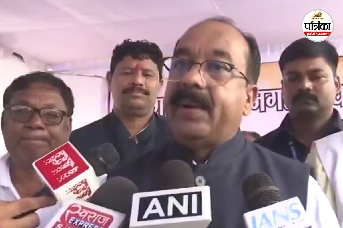 प्रधानमंत्री मोदी बने भारत के दूसरे सबसे लंबे कार्यकाल वाले पीएम, डिप्टी सीएम
अरुण साव ने दी बधाई