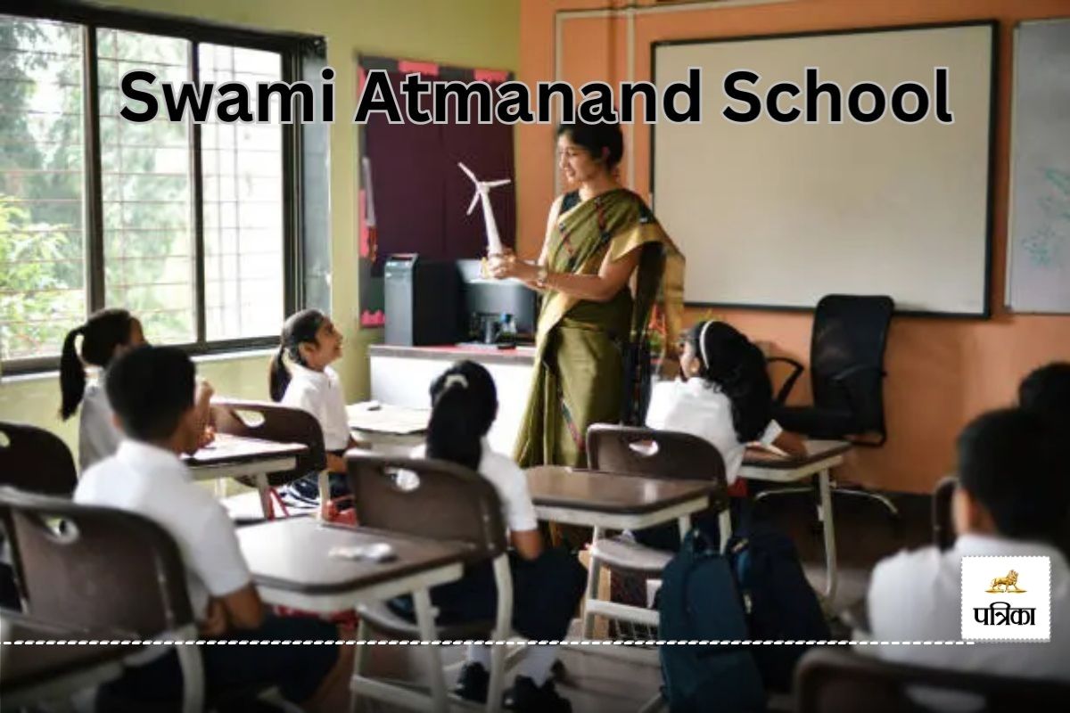 स्वामी आत्मानंद स्कूल का हाल बेहाल! टीचर हैं न किताब, मरम्मत कार्य भी अधूरा…
