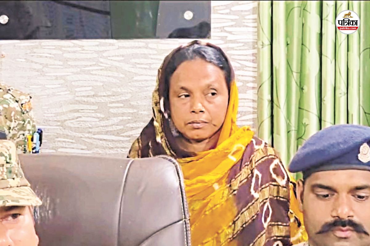 भीख के नाम पर स्कूटी में चोरी करती घूमती थी महिला, 6 लाख के जेवर व नकद बरामद, कई
वारदातों में थी शामिल