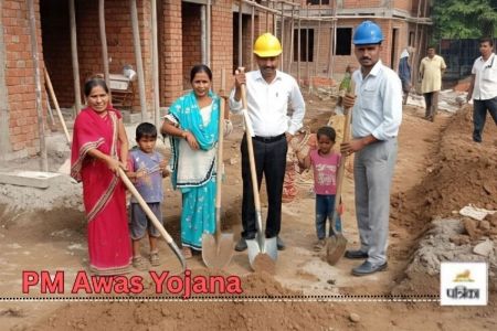PM आवास के नाम पर 12 लाख से अधिक की धोखाधड़ी, अफसरों से दोस्ती का देता था झांसा...(photo-AI)