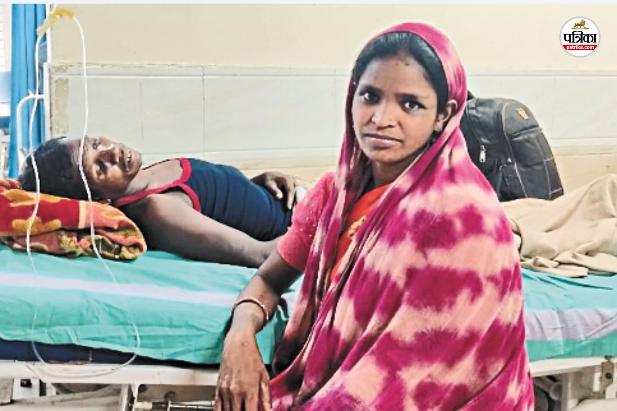 Bear Attack on Couple: भालू से भिड़ गया प्यार, खुद लड़ गया पर पत्नी को नहीं आने
दी खरोंच… खूंखार की कर दी ऐसी तैसी!