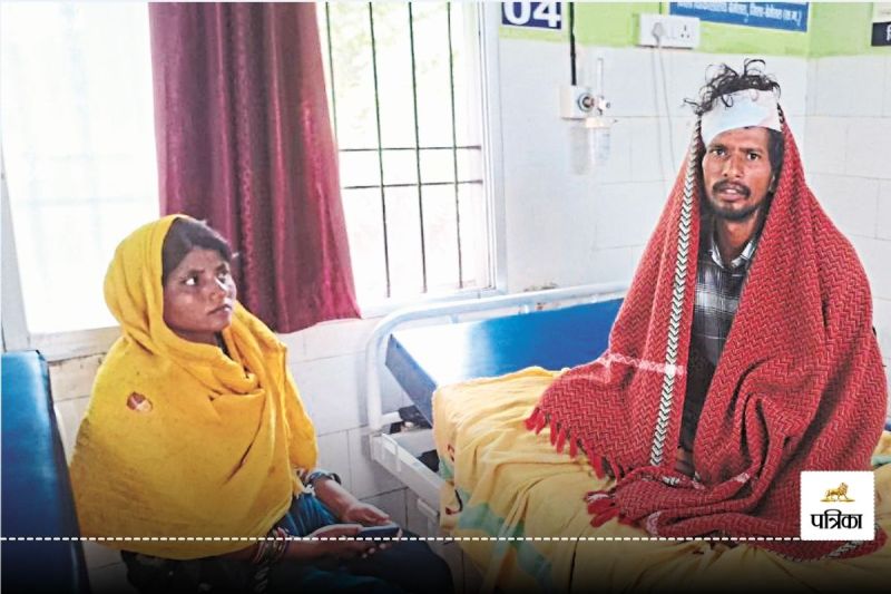 पुराना मकान ढहने से लोग घायल (फोटो सोर्स- पत्रिका)