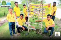 पौधे रोपकर संरक्षित करने का लिया संकल्प (फोटो सोर्स - पत्रिका)