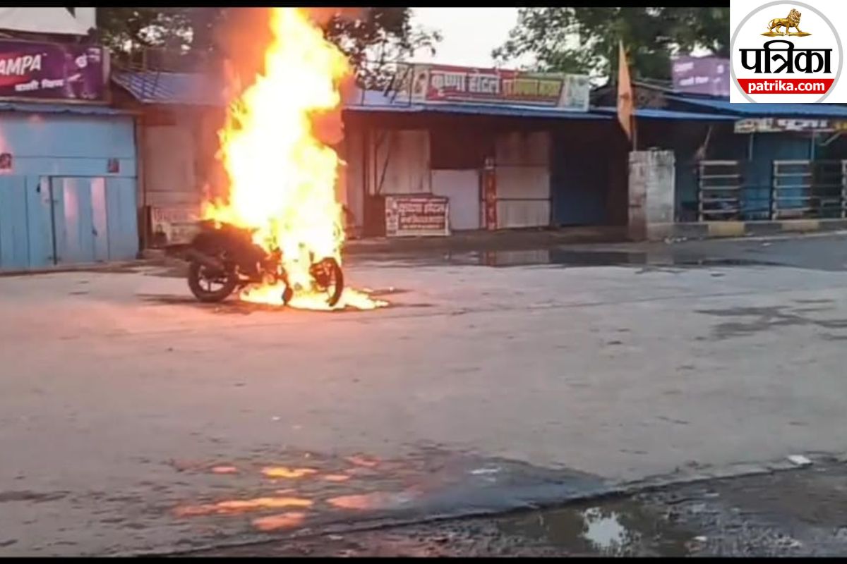 Siwan Triple Murder: गोली मारी, तलवार से काटा और गाड़ी से रौंदा, जानें सीवान
ट्रिपल मर्डर का सच