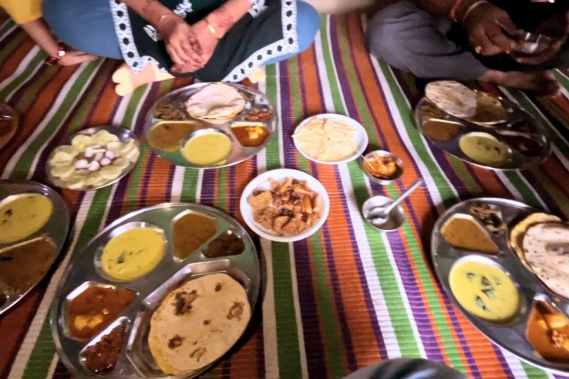 tribal dish tamia makke ki roti tamatar chatni monsoon mp tourism