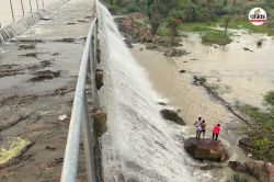 Heavy Rain: राजस्थान में मूसलाधार बारिश के बीच आई अच्छी खबर, इस जिले के दो बांध
हो गए ओवरफ्लो - image