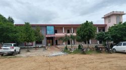 स्कूल-होटल सीधे पोल से खींच रहे थे बिजली, 22.50 लाख रुपए का लगाया जुर्माना - image