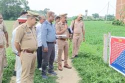गाजीपुर पुलिस की बड़ी कार्रवाई, अफसा अंसारी के करीबी की संपत्ति कुर्क - image