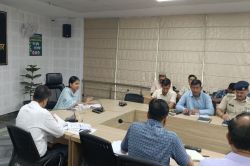 जिला स्तरीय बैठक: जिला कलेक्टर ने दिए योजनाओं को समयबद्ध व गुणवत्ता के साथ पूर्ण
करने के निर्देश - image