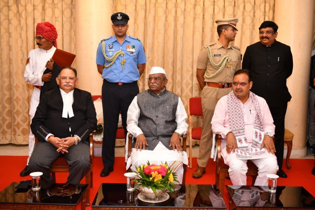राजस्थान हाई कोर्ट के मुख्य न्यायाधीश केआर श्रीराम का शपथ ग्रहण समारोह