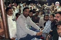 Nagaur MP Hanuman Beniwal Government Residence Pasted Notice order to vacate by 11 July