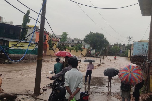 rains