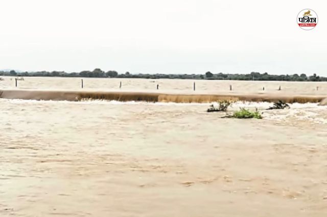 Heavy rain in Tonk