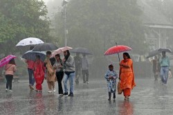 IMD Rain Alert: राजस्थान, मध्य प्रदेश, ओडिशा और उत्तराखंड सहित इन राज्यों में
अगले 5 दिन भारी बारिश की चेतावनी - image