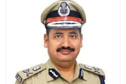 अयोध्या की सुरक्षा व्यवस्था परखने पहुंचे पीएसी के ADG, हनुमानगढ़ी पहुंचकर किए
दर्शन पूजन - image